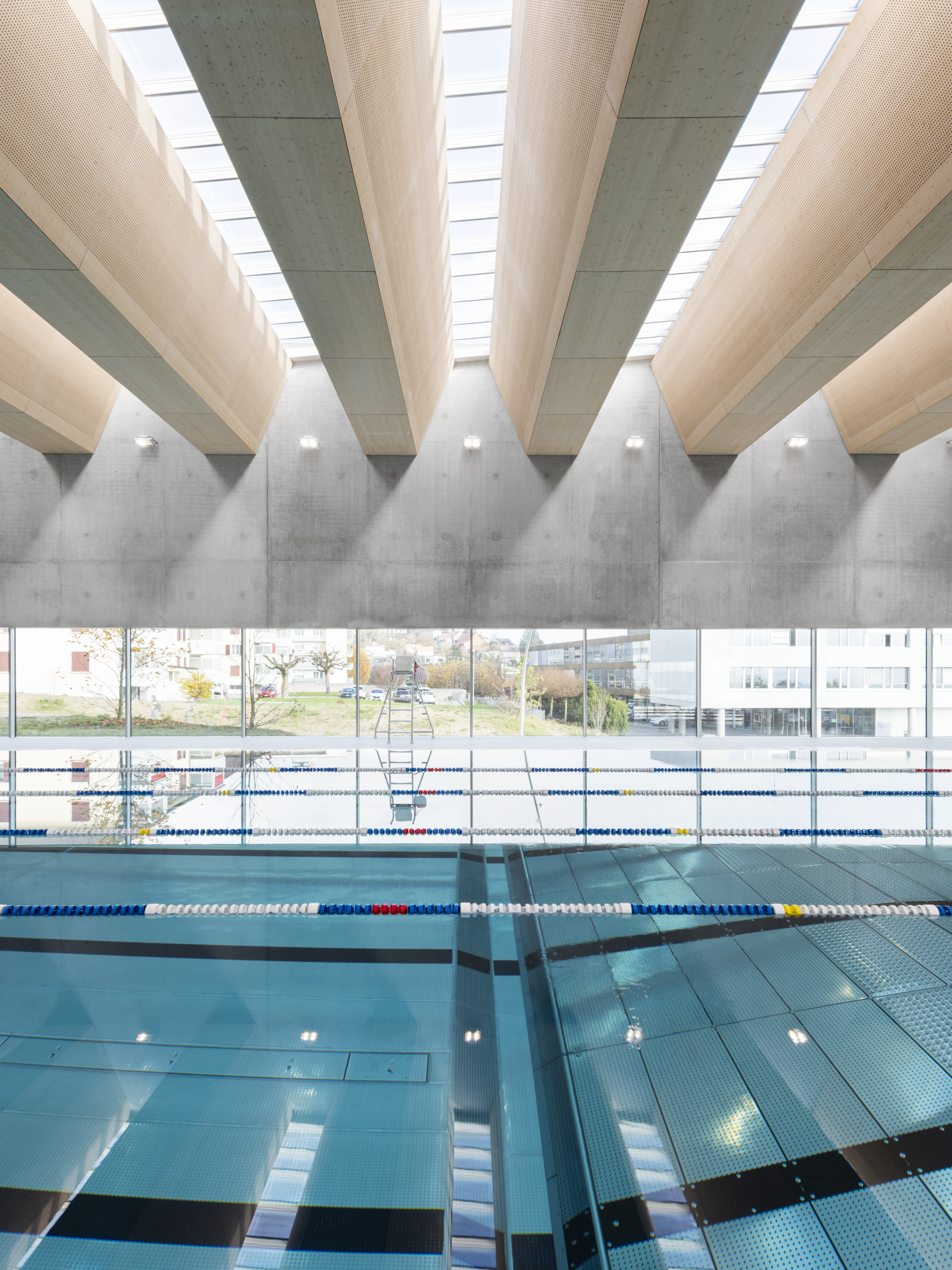 Piscine Romont, verrière Fiilm